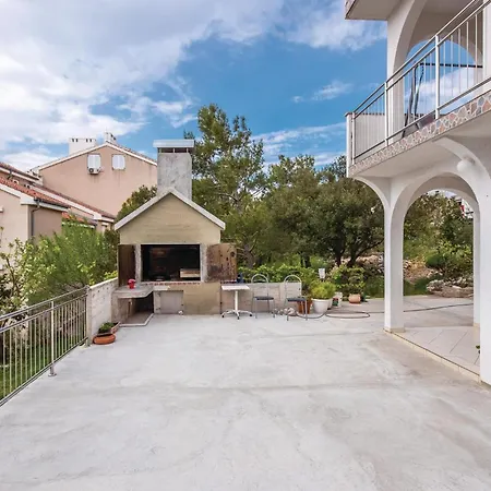 Beautiful In Διαμέρισμα Novi Vinodolski