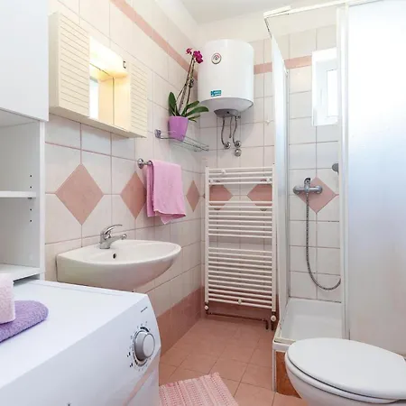 Apartament Awesome In With Wifi