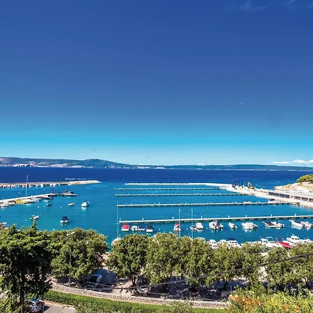 Beautiful In Διαμέρισμα Novi Vinodolski